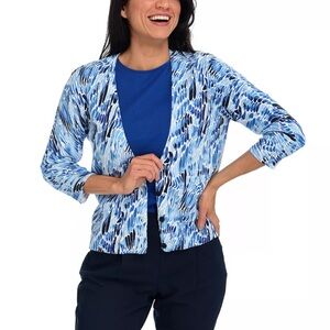 Women’s Christopher & Banks Blue Tonal Feather‎ Print 314 Sleeve Cardigan